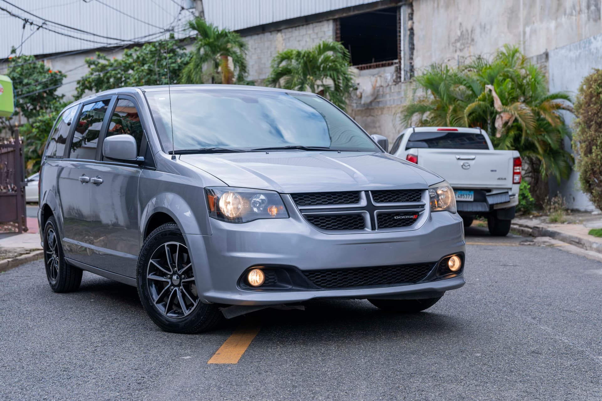 Dodge Grand Caravan 2019 Gris